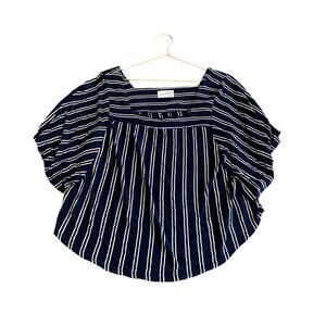 Universal Thread Navy Square-neck soft navy blouse size medium